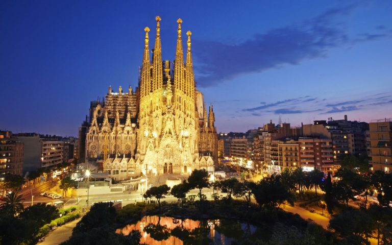 HOT Deals to Spain from USA, Move FAST!
